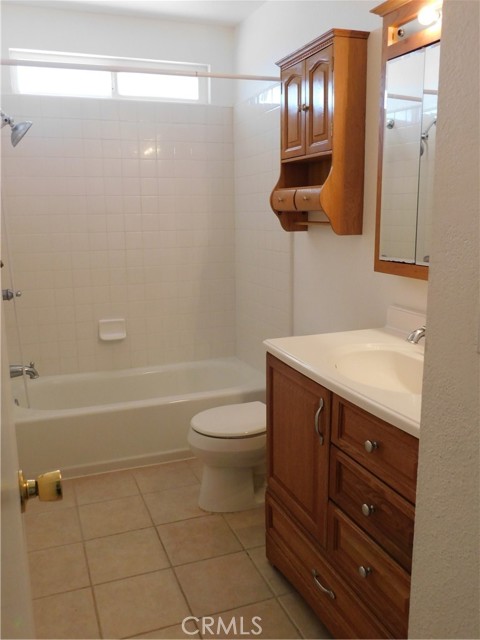 Detail Gallery Image 8 of 15 For 9236 Bay Ave, California City,  CA 93505 - 3 Beds | 2 Baths