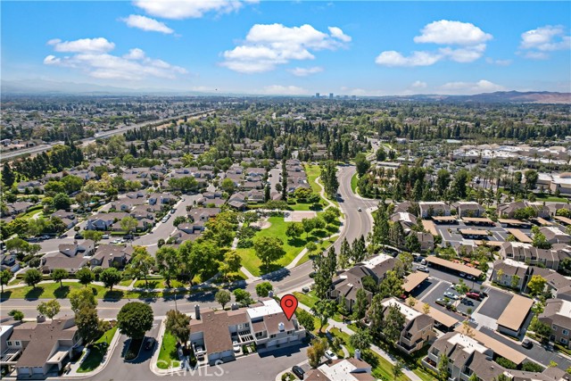 309 Deerfield, Irvine CA: https://media.crmls.org/medias/65641a77-89a3-46f0-855e-c5590a399866.jpg