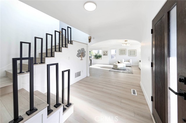 Image 1 of 21 For 615 Victoria Avenue