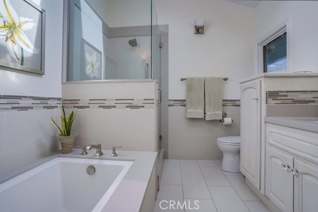 4 Saddlehorn Lane, Rolling Hills Estates, California 90274, 5 Bedrooms Bedrooms, ,4 BathroomsBathrooms,Residential,Sold,Saddlehorn,PV22070454