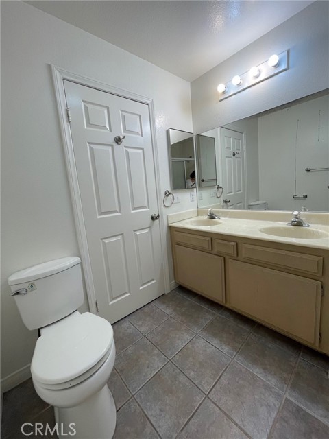 Detail Gallery Image 35 of 40 For 14506 S Berendo Ave #C,  Gardena,  CA 90247 - 3 Beds | 2/1 Baths