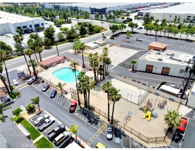 80 E Dawes Street, Perris CA: https://media.crmls.org/medias/656791c5-4464-49a2-8d9d-04864014ff26.jpg