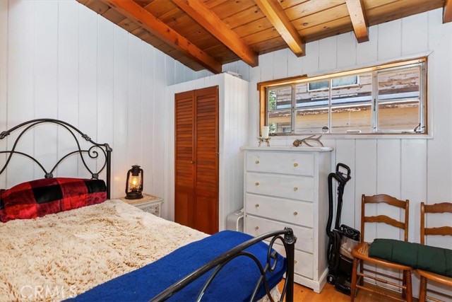 Detail Gallery Image 14 of 27 For 582 Beechnut Dr, Green Valley Lake,  CA 92341 - 2 Beds | 1/1 Baths