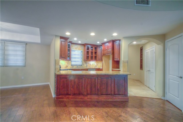 4551 Coldwater canyon Avenue, Studio City CA: https://media.crmls.org/medias/6568a2ca-34cf-46bc-8a55-5ee2729bc519.jpg