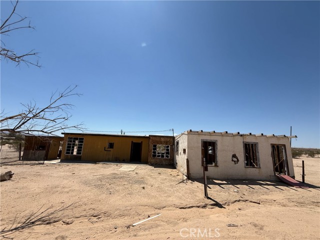 0 Mac Rae Road, 29 Palms CA: https://media.crmls.org/medias/65694067-080d-4b3e-a873-b100767536fd.jpg