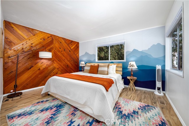 Detail Gallery Image 34 of 58 For 39651 Flicker Rd, Fawnskin,  CA 92333 - 5 Beds | 3/1 Baths