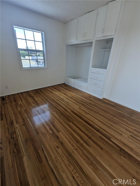 891 W Elberon Avenue, San Pedro CA: https://media.crmls.org/medias/6569cf55-cbef-4881-b7fa-026fbe997c71.jpg