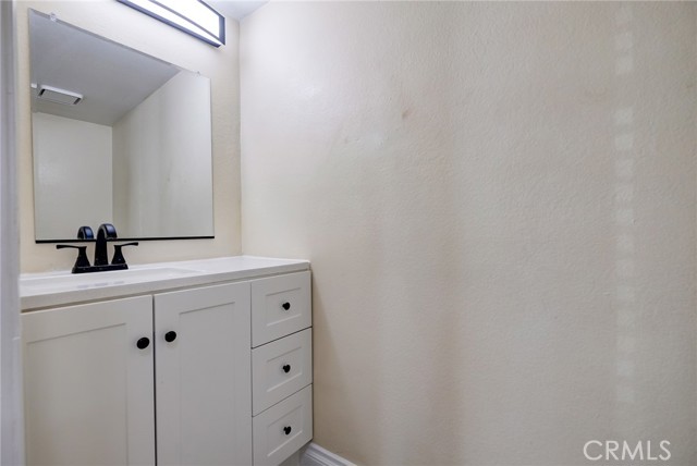 Detail Gallery Image 33 of 48 For 1243 W 164th St a,  Gardena,  CA 90247 - 3 Beds | 2/1 Baths