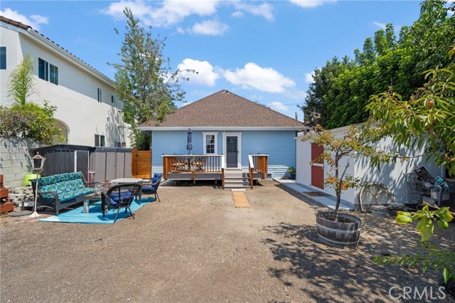 373 W Santa Cruz Street, San Pedro CA: https://media.crmls.org/medias/656a6e3a-7bf3-404e-866f-748ae41b5bad.jpg