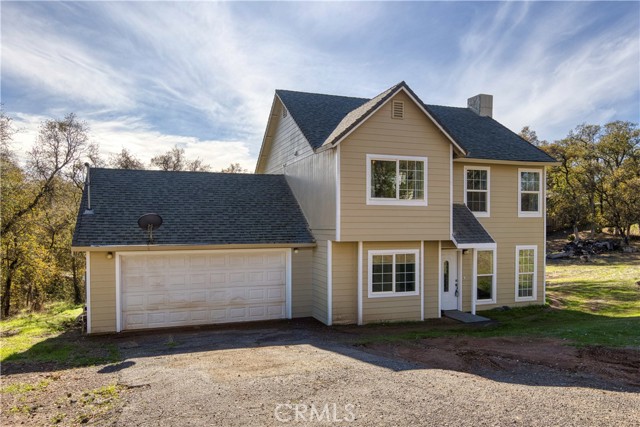 Detail Gallery Image 3 of 37 For 16055 29th, Clearlake,  CA 95422 - 3 Beds | 2/1 Baths