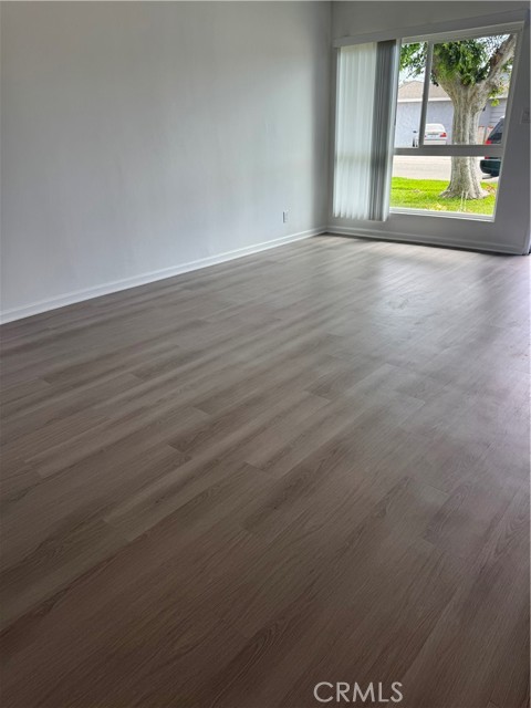 Detail Gallery Image 7 of 24 For 12221 Peacock Ct #4,  Garden Grove,  CA 92841 - 1 Beds | 1 Baths