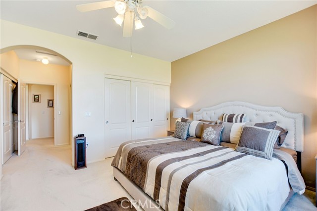 11096 Sandy Lane, Apple Valley CA: https://media.crmls.org/medias/656b61ad-cdd0-492d-8d25-38740e741abf.jpg