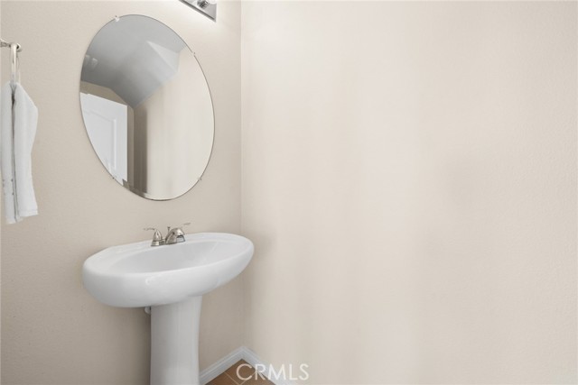 Detail Gallery Image 25 of 75 For 101 Newington, Irvine,  CA 92618 - 4 Beds | 3/1 Baths