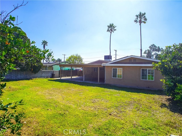 17390 Holly Drive, Fontana, California 92335, 4 Bedrooms Bedrooms, ,2 BathroomsBathrooms,Single Family Residence,For Sale,Holly,CV24041201