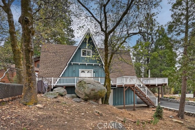 Detail Gallery Image 5 of 41 For 795 Bishorn, Lake Arrowhead,  CA 92352 - 3 Beds | 3 Baths