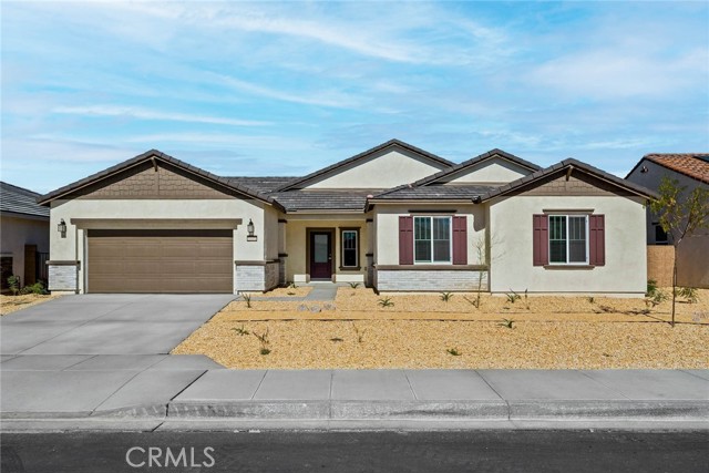 Detail Gallery Image 1 of 10 For 12329 Craven Way, Victorville,  CA 92392 - 4 Beds | 2 Baths