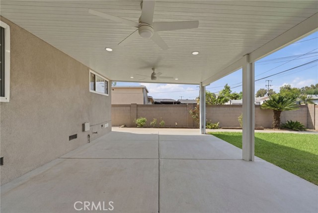 Detail Gallery Image 21 of 29 For 9809 Houghton Ave, Santa Fe Springs,  CA 90670 - 3 Beds | 2 Baths