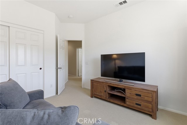 Detail Gallery Image 14 of 24 For 234 via Antonio, Newbury Park,  CA 91320 - 3 Beds | 2/1 Baths