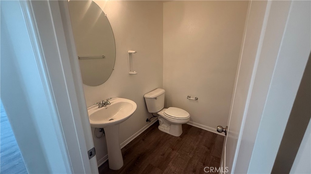 https://media.crmls.org/medias/656e0e93-466a-42e6-b0e2-e51d9a1263aa.jpg?preset=X-Large
