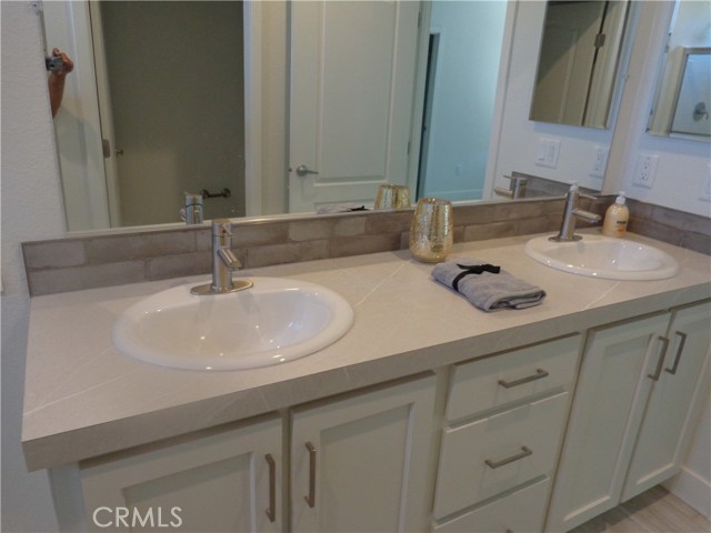44755 Orpington Avenue, Hemet CA: https://media.crmls.org/medias/656ea7e2-a8ef-4978-b889-228999f700c7.jpg