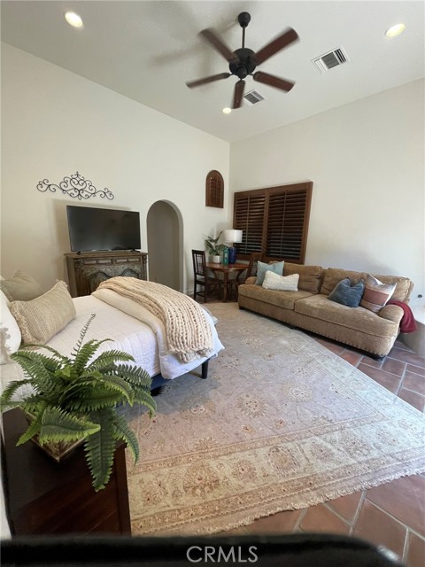 Detail Gallery Image 13 of 49 For 56145 Village Dr, La Quinta,  CA 92253 - 3 Beds | 3/1 Baths