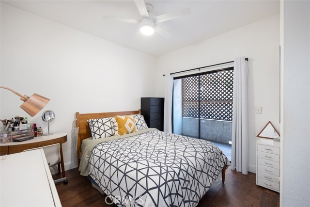 Detail Gallery Image 11 of 21 For 720 W 4th #110,  Long Beach,  CA 90802 - 1 Beds | 2 Baths