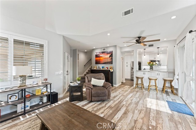 Detail Gallery Image 10 of 44 For 24 Morning Glory, Rancho Santa Margarita,  CA 92688 - 2 Beds | 1/1 Baths