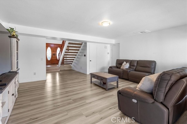 Detail Gallery Image 14 of 44 For 21890 Victorian, Wildomar,  CA 92595 - 5 Beds | 3 Baths