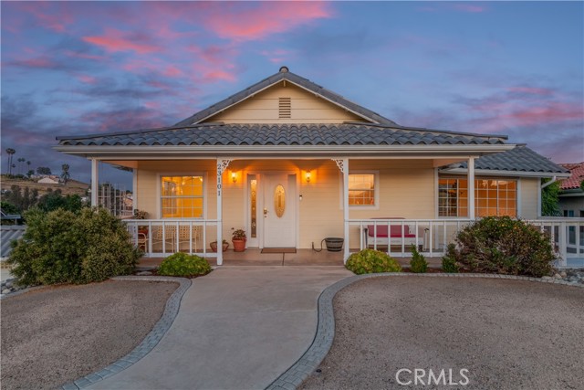 Detail Gallery Image 1 of 67 For 23101 Compass Dr, Canyon Lake,  CA 92587 - 3 Beds | 2/1 Baths
