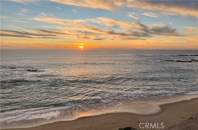 Detail Gallery Image 44 of 49 For 31015 Coast, Laguna Beach,  CA 92651 - 4 Beds | 3/1 Baths