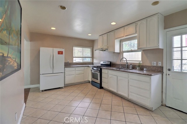2130 Brawley Street, Los Angeles CA: https://media.crmls.org/medias/657025ef-e16f-4269-922c-99b9cd1a8f7f.jpg
