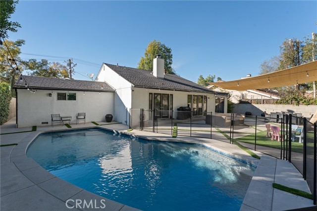 Detail Gallery Image 27 of 36 For 5244 Vanalden, Tarzana,  CA 91356 - 3 Beds | 2/1 Baths