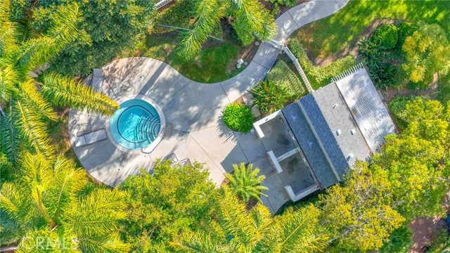 Community amenities, Pool/Spa.