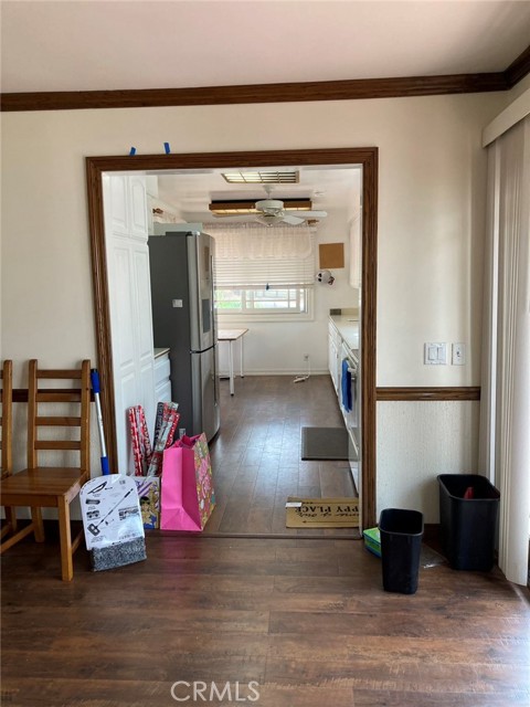 5072 Berean Lane, Irvine CA: https://media.crmls.org/medias/6570b0d5-7eca-4abf-aa9a-63c42b7ceb28.jpg