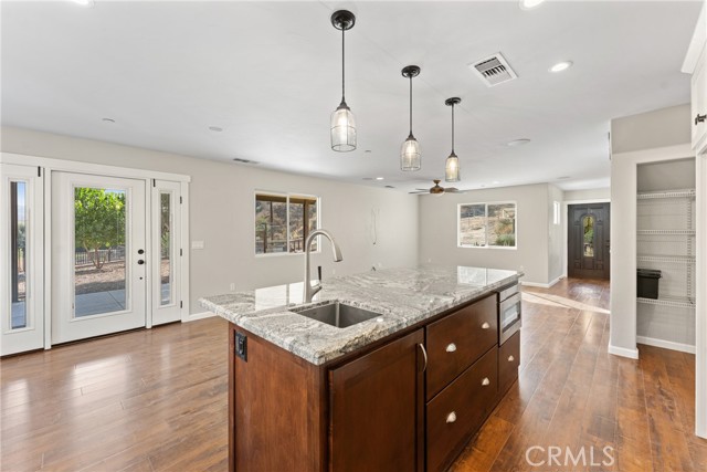 30300 Live Oak Canyon Road, Redlands CA: https://media.crmls.org/medias/6572678f-a0bb-42fc-8dd2-133a08a4ee75.jpg