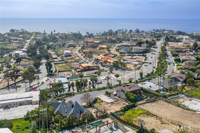 Detail Gallery Image 10 of 23 For 16625 Marquez Ter, Pacific Palisades,  CA 90272 - – Beds | – Baths