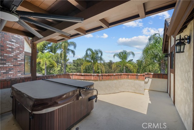 25472 Via Acorde, Valencia CA: https://media.crmls.org/medias/6573232c-b27c-4d0b-9035-dea36fb69d51.jpg