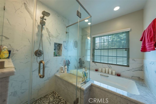 Detail Gallery Image 22 of 42 For 5549 Morella Ave, Valley Village,  CA 91607 - 2 Beds | 2 Baths