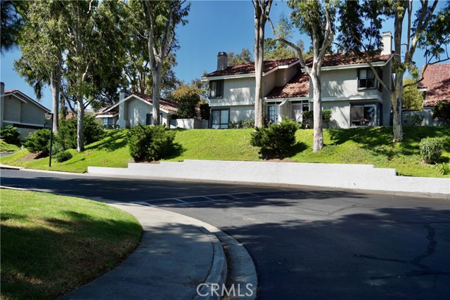 Detail Gallery Image 34 of 35 For 6609 Poppyview Dr, Oak Park,  CA 91377 - 3 Beds | 2/1 Baths