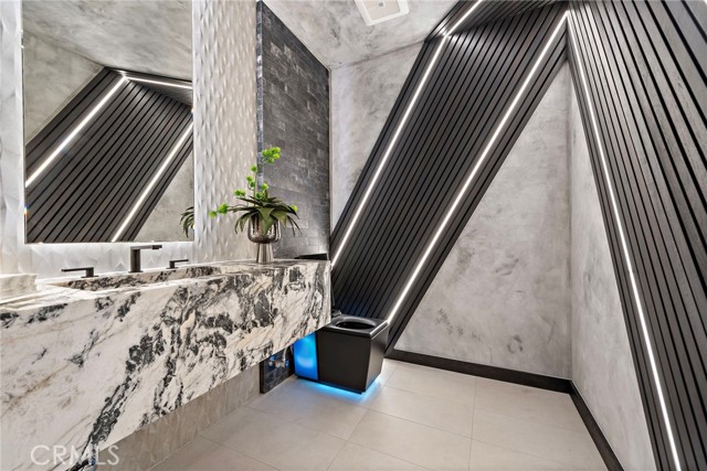Detail Gallery Image 33 of 67 For 22 Van Gogh Way, Coto de Caza,  CA 92679 - 5 Beds | 4 Baths