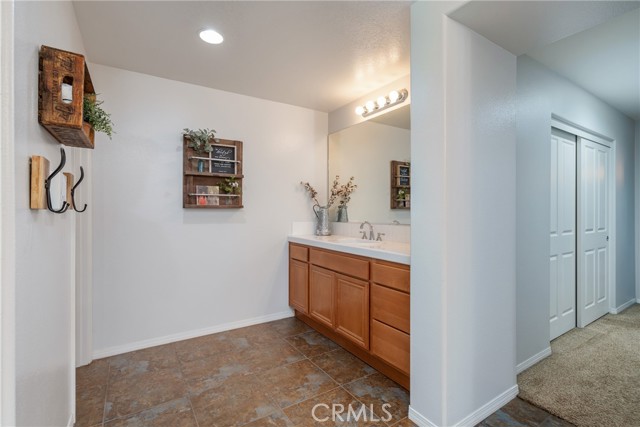 Detail Gallery Image 33 of 66 For 8111 Finch St, Corona,  CA 92880 - 5 Beds | 3 Baths