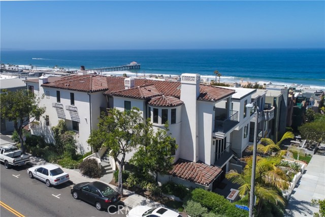 232 16th Street, Manhattan Beach, California 90266, 6 Bedrooms Bedrooms, ,3 BathroomsBathrooms,Residential,Sold,16th,SB22027027