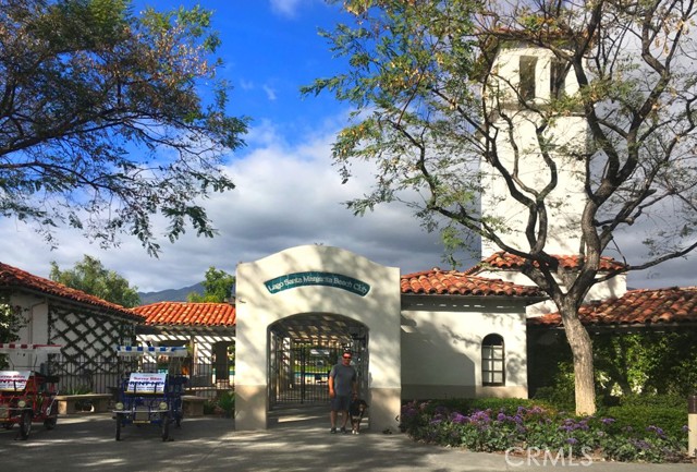14 Conchito, Rancho Santa Margarita CA: https://media.crmls.org/medias/6575af44-47fb-49bc-a970-c172b0a1cc08.jpg