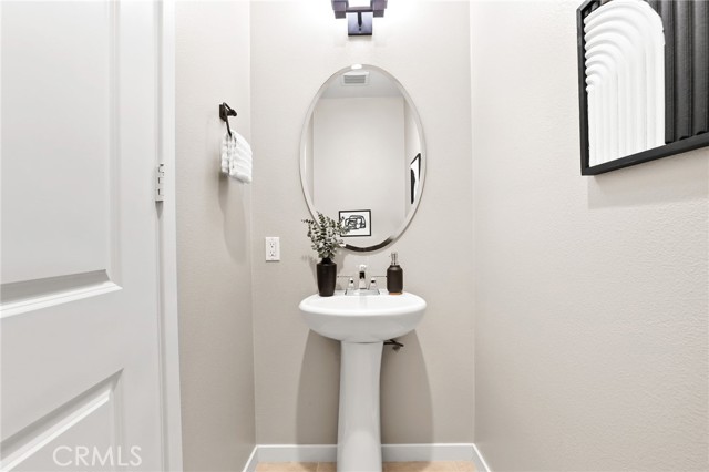 7 Alienta Lane, Rancho Mission Viejo CA: https://media.crmls.org/medias/6575b85c-70c9-4fa2-b249-20c9ffee1734.jpg