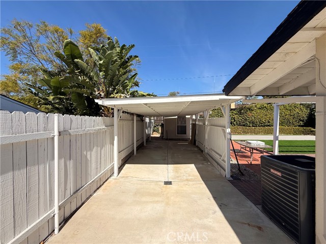 Detail Gallery Image 11 of 60 For 1229 Coventry Dr, Thousand Oaks,  CA 91360 - 4 Beds | 4 Baths