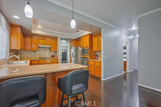 Detail Gallery Image 12 of 33 For 16212 Star Crest, Fontana,  CA 92336 - 4 Beds | 2 Baths