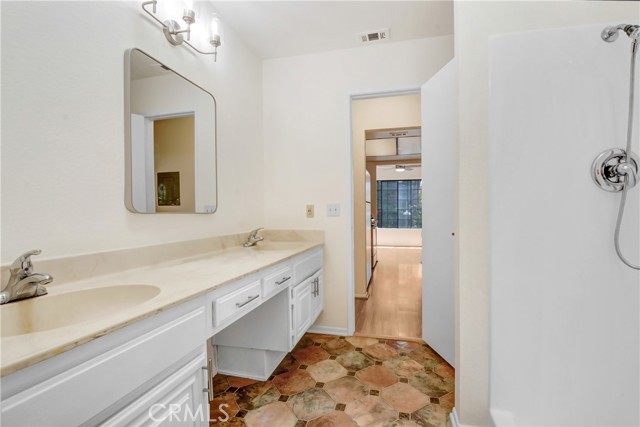 Detail Gallery Image 11 of 19 For 600 Central Ave #372,  Riverside,  CA 92507 - 1 Beds | 1 Baths