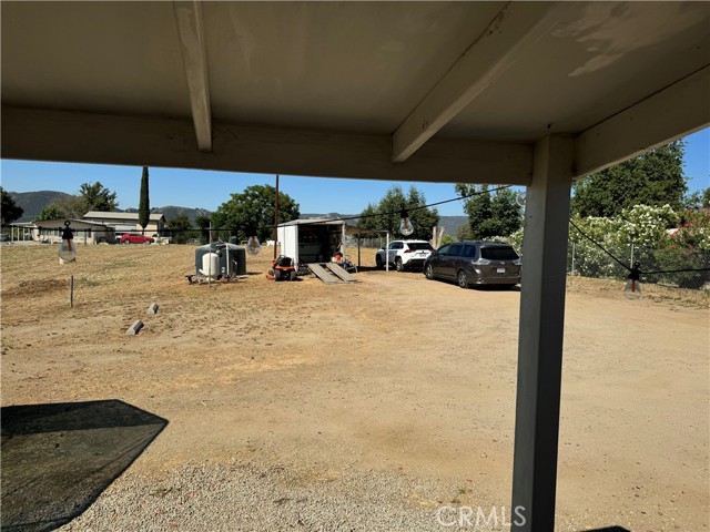 26279 Monroe Avenue, Murrieta CA: https://media.crmls.org/medias/6577b766-2f9e-44b4-bd09-7f681580cc27.jpg