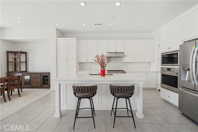 Detail Gallery Image 9 of 46 For 195 Plum Lily, Irvine,  CA 92618 - 3 Beds | 2/1 Baths