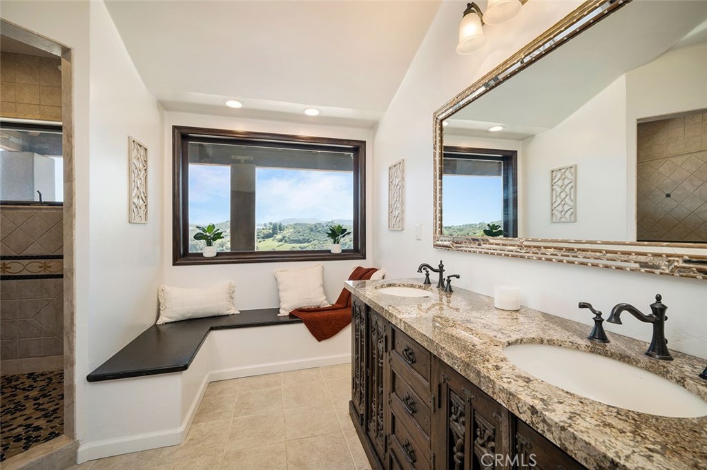 MLS #SW24079323 img 30